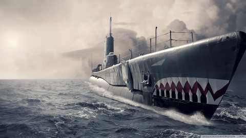عکس زیردریایی با نقاشی دندان کوسه 1