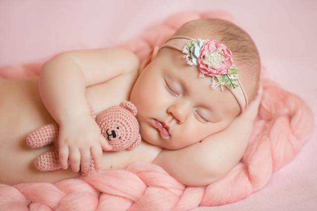 عکس کودکان شیرخواران خواب خرس کودک ، نوزاد ، تازه متولد شده ، بارگیری تصویر تصویر زمینه بر روی رایانه رومیزی ، قرص 1