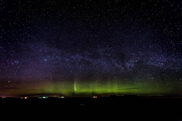 عکس فضاهای شبانه ستاره های آسمان آرورا  زمان شب ، نور قطبی ، نور شمالی بارگیری تصویر تصویر بر روی رایانه رومیزی ، قرص 1
