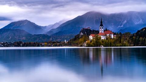 کلیسای اتریش دریاچه دریاچه هالشتات آلپ عکس طبیعت  بارگیری تصویر زمینه کوهی روی رایانه رومیزی ، تبلت 1