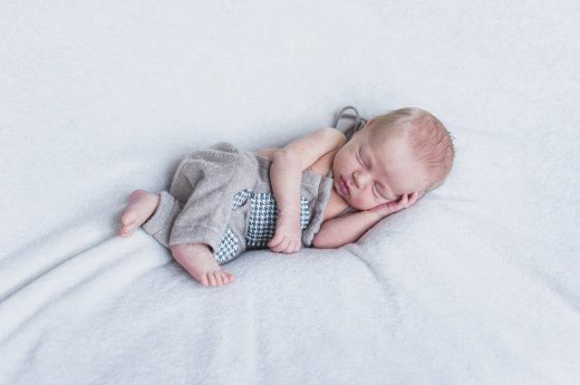 عکس کودکان خواب نوزادان  کودک ، نوزاد ، تازه متولد شده ، بارگیری تصویر تصویر زمینه بر روی رایانه رومیزی ، قرص 1