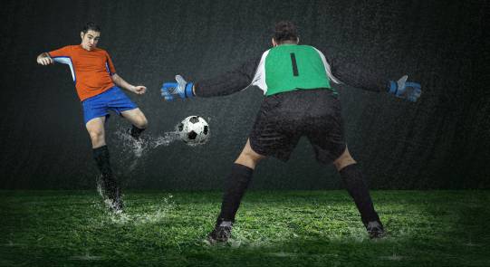 مردان فوتبال دروازه بان باران (فوتبال) عکس توپ یکنواخت دو توپ ورزشی ، ورزشی ، مرد ، 2 تصویر زمینه 1