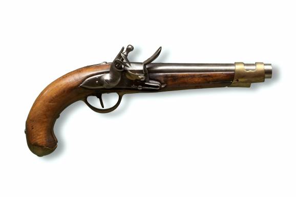 تپانچه Silex از جنگ های انقلابی Pistols Retro Closeup ساخته شده توسط Ateliers Nationaux در فرانسه 1790-1795 عکس ارتش  تصویر زمینه نظامی ، تپانچه ، پرنعمت ، عتیقه 1