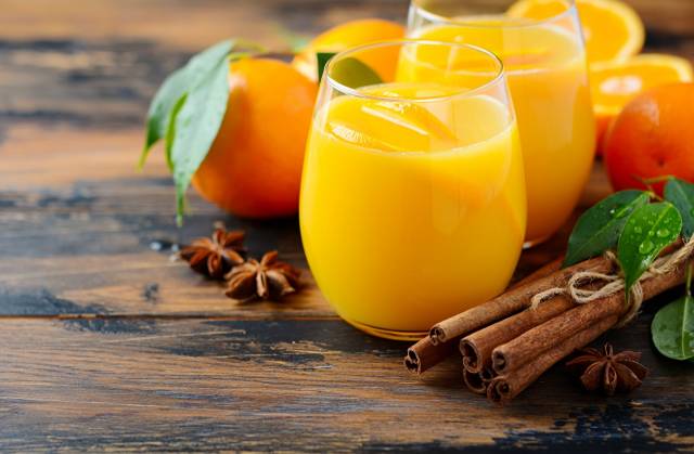 آب میوه دارچین میوه پرتقال لیوان هایگلاس عکس غذا  تصویر زمینه 1