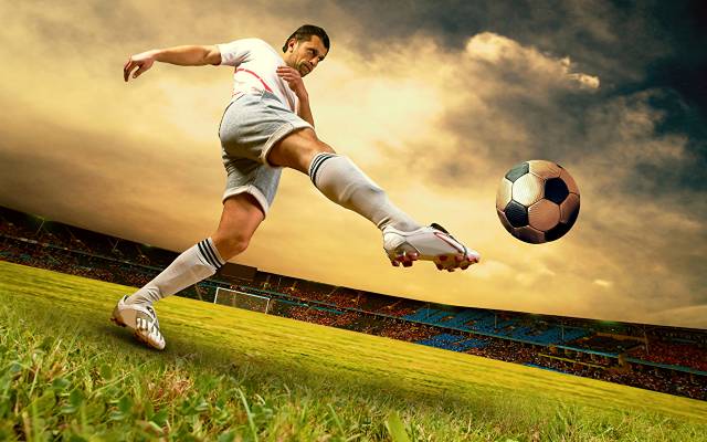 فوتبالیست ها مردان رشته توپ آسمانی یکنواخت زانو عکس ورزشگاه را از استادیوم بالا می برد ورزشی ، ورزشی ، تصویر زمینه مرد 1