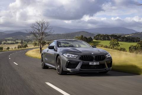 عکس BMW Roads M8 Competition ، 2020 ، نسخه AU Motion Coupe Gray Metallic Cars  اتومبیل ، خودکار ، خاکستری ، در حال حرکت ، سواری ، با سرعت ، رانندگی تصویر زمینه تصویر 1