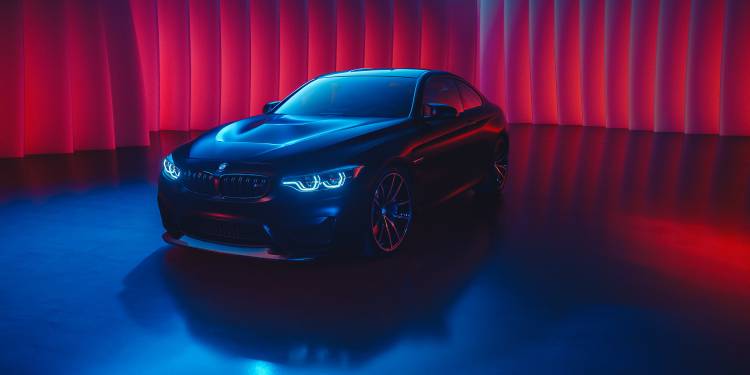 تصویر زمینه هنری BMW M4 Neon Color 1