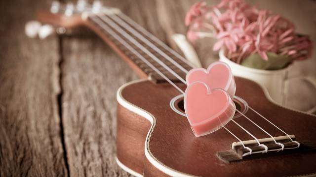 عکس قلب صورتی و گیتار عاشقانه 1